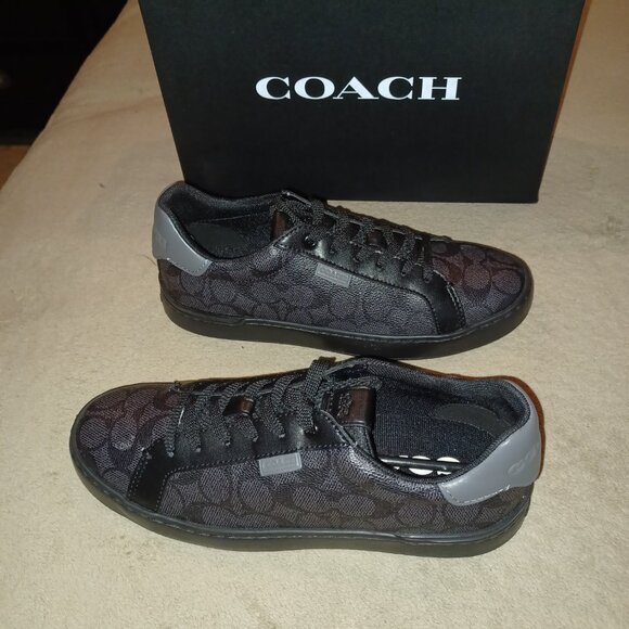 Lowline Low Coach Top Sneaker In Signature Canvas - Picture 4 of 7